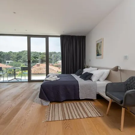 Rm Luxury With Pool In Villa