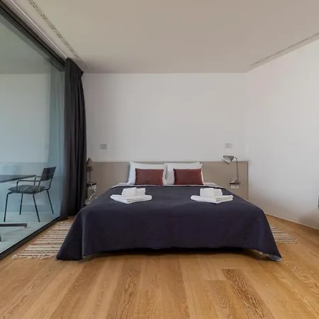 Villa Rm Luxury With Pool In